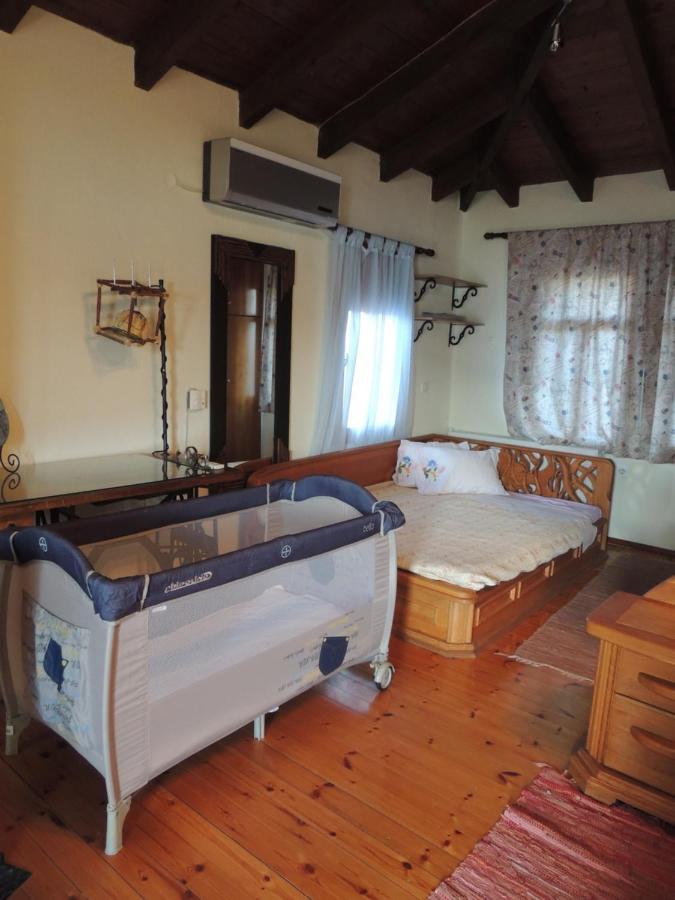 Prespes Lake View Family Apartment フロリナ エクステリア 写真